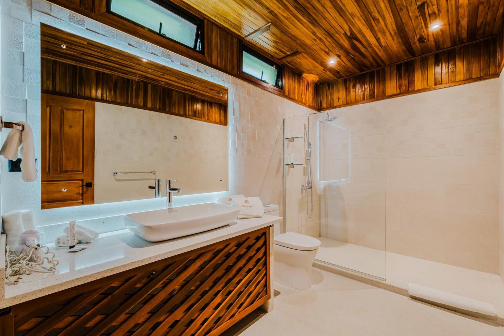 Hotel Heliconia - Monteverde 外观 照片