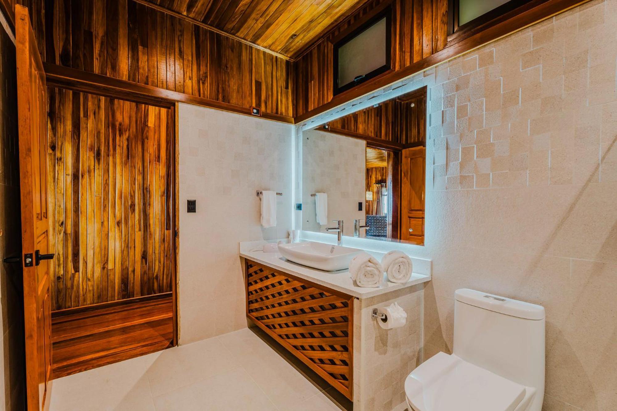 Hotel Heliconia - Monteverde 外观 照片